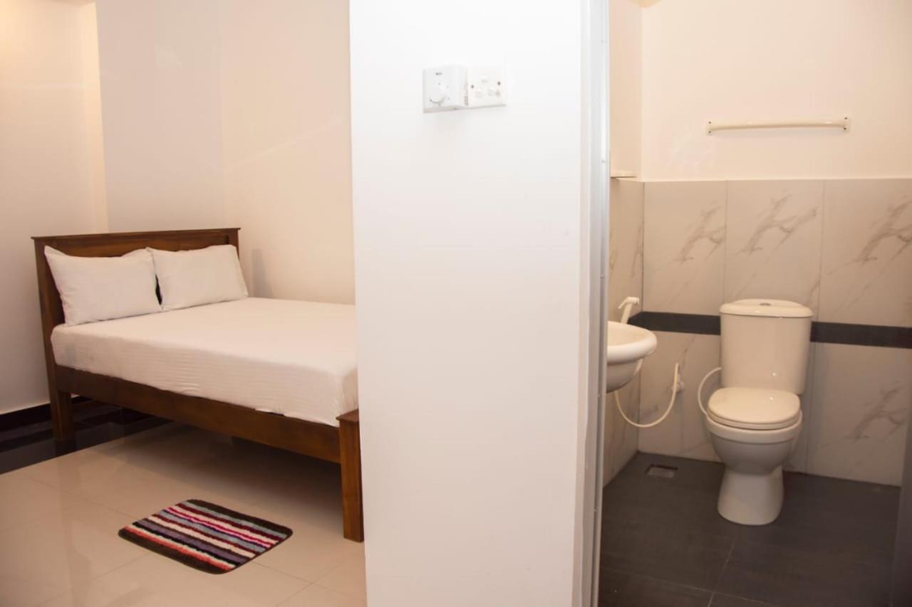 Sanmi Airport Resort Katunayaka Екстериор снимка