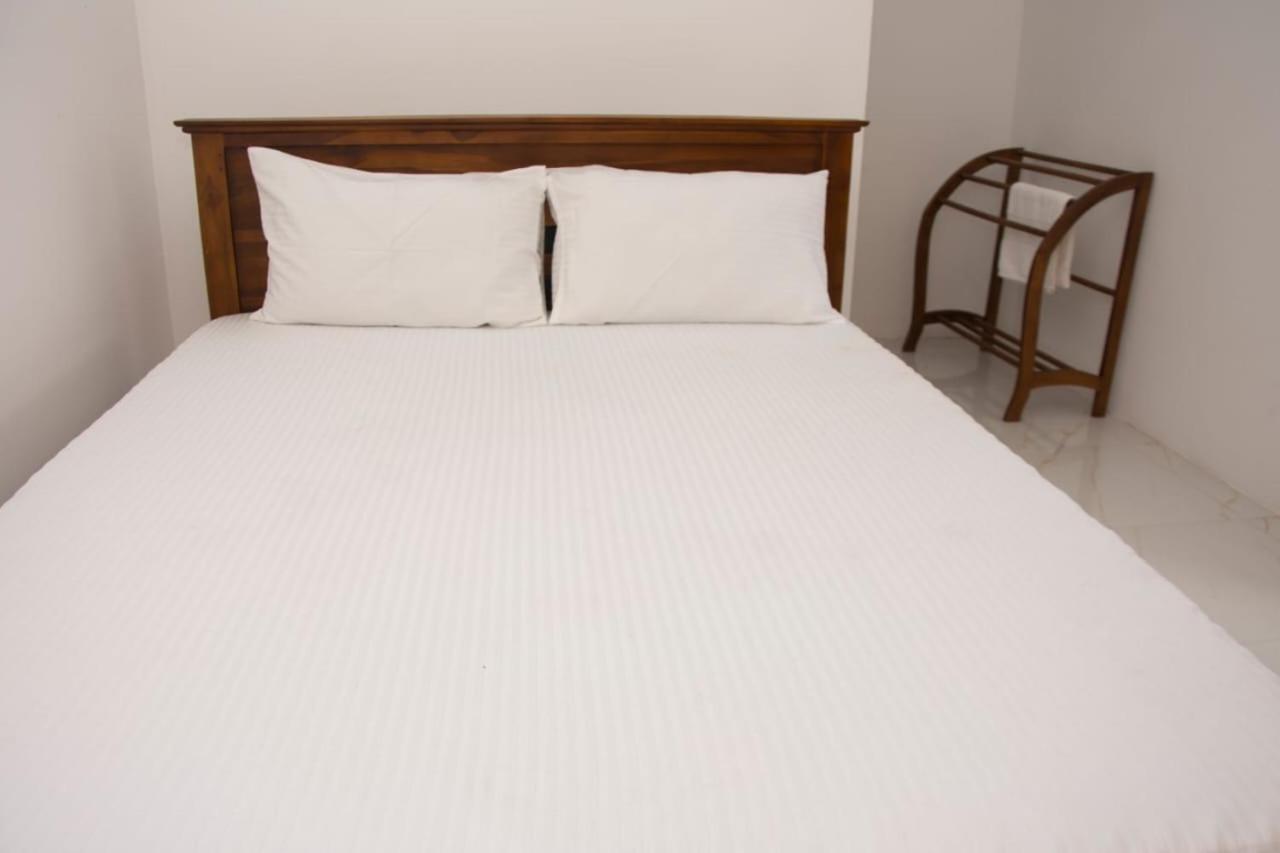 Sanmi Airport Resort Katunayaka Екстериор снимка